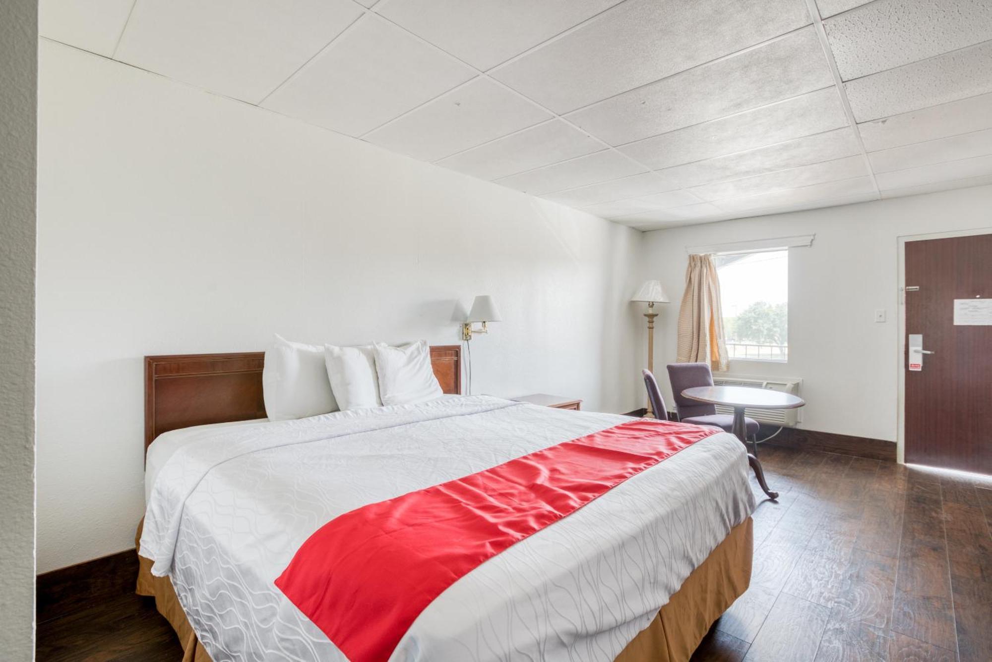 Oyo Hotel San Antonio Lackland Air Force Base West 외부 사진