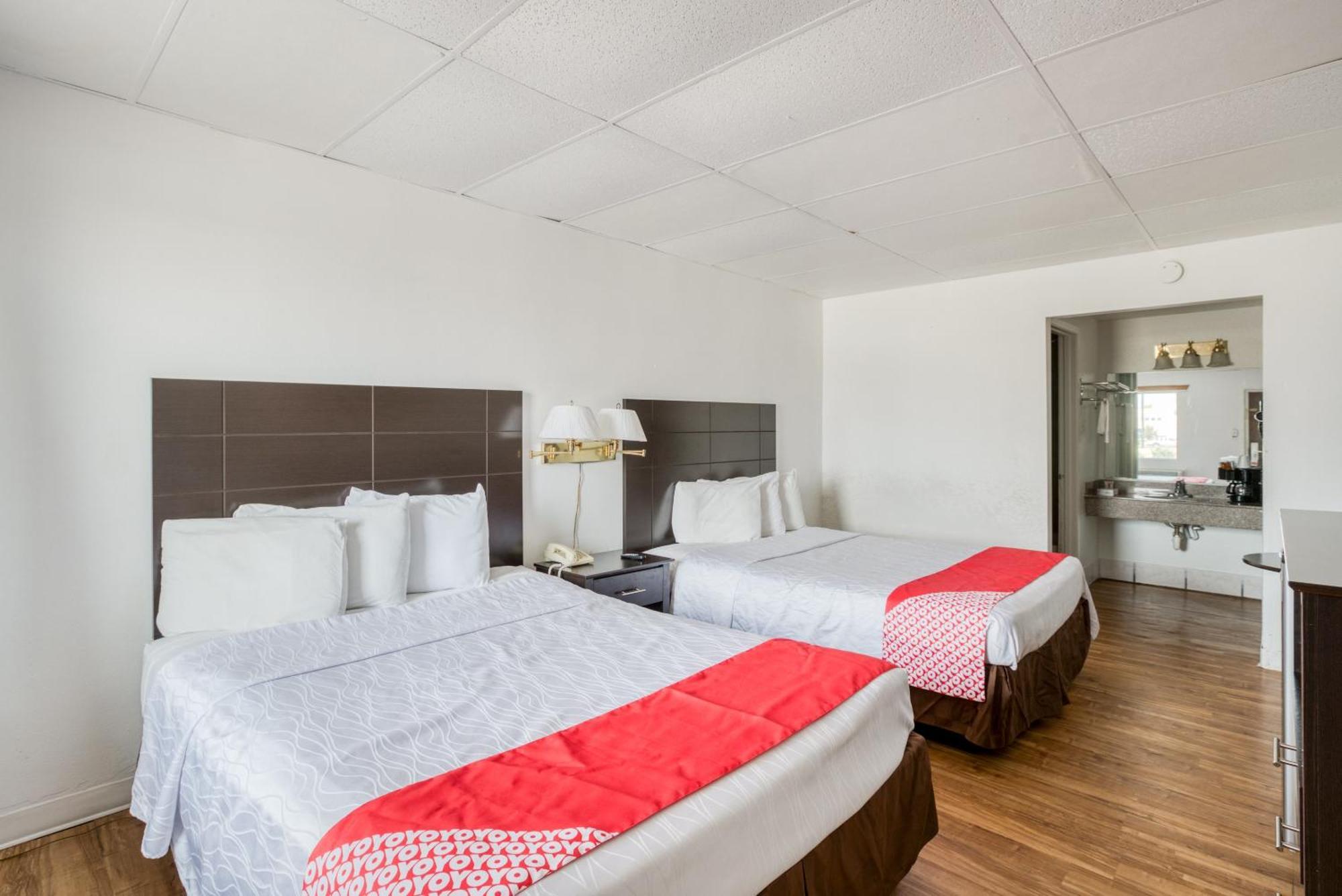Oyo Hotel San Antonio Lackland Air Force Base West 외부 사진