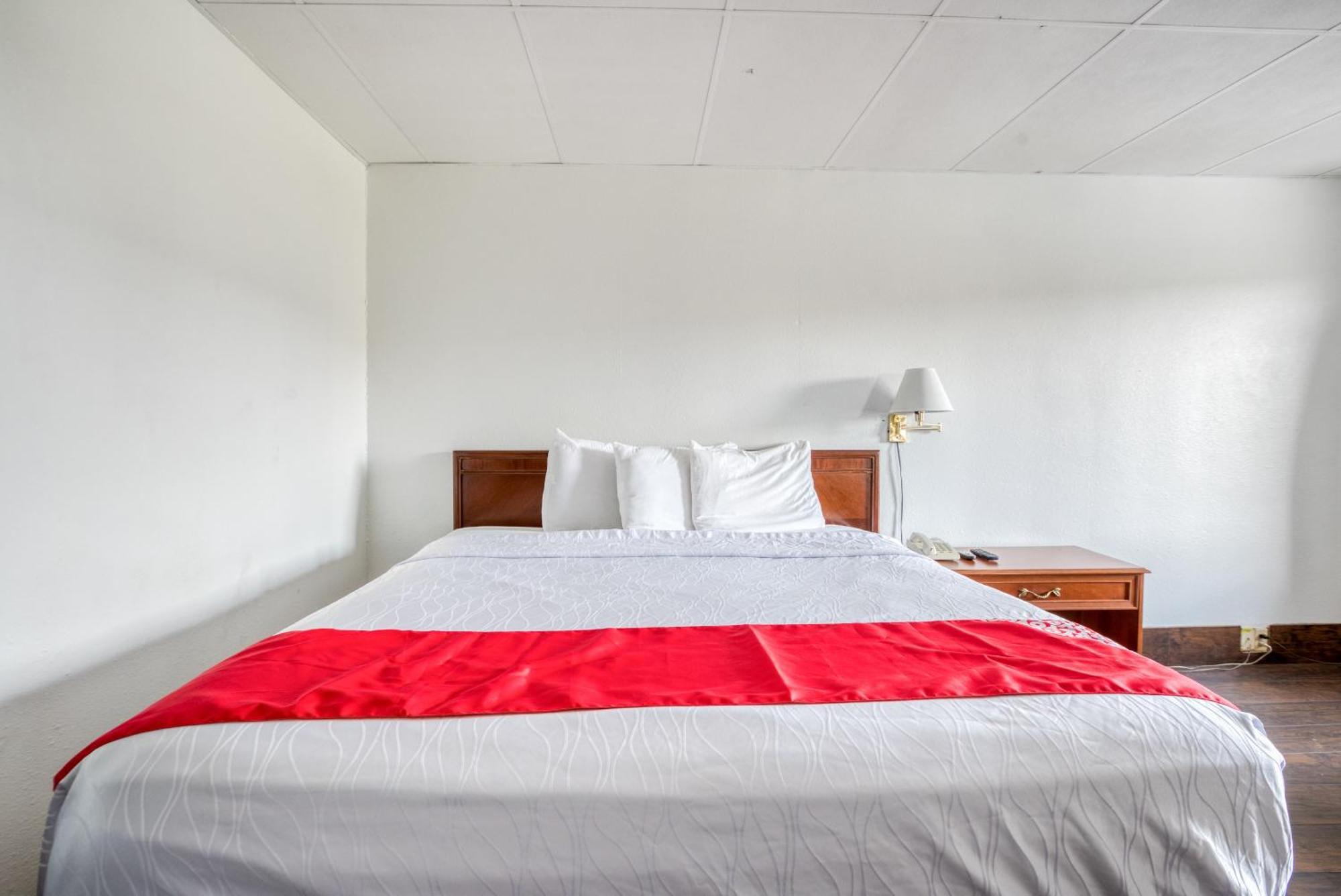 Oyo Hotel San Antonio Lackland Air Force Base West 외부 사진